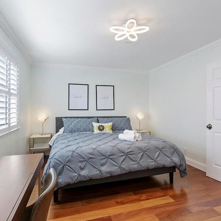 @ Marbella Lane - Buckingham Place Laundry + P Pacifica Extérieur photo